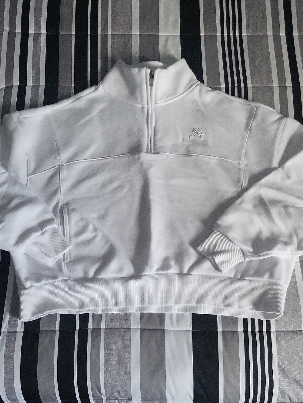 RUNDISNEY 1/4 zip Crop Pullover